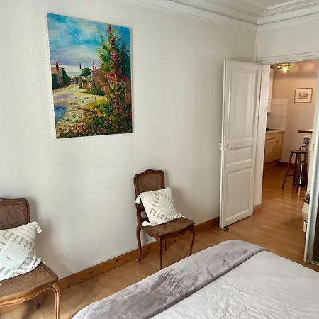 Apartment Bel Nation Paris
